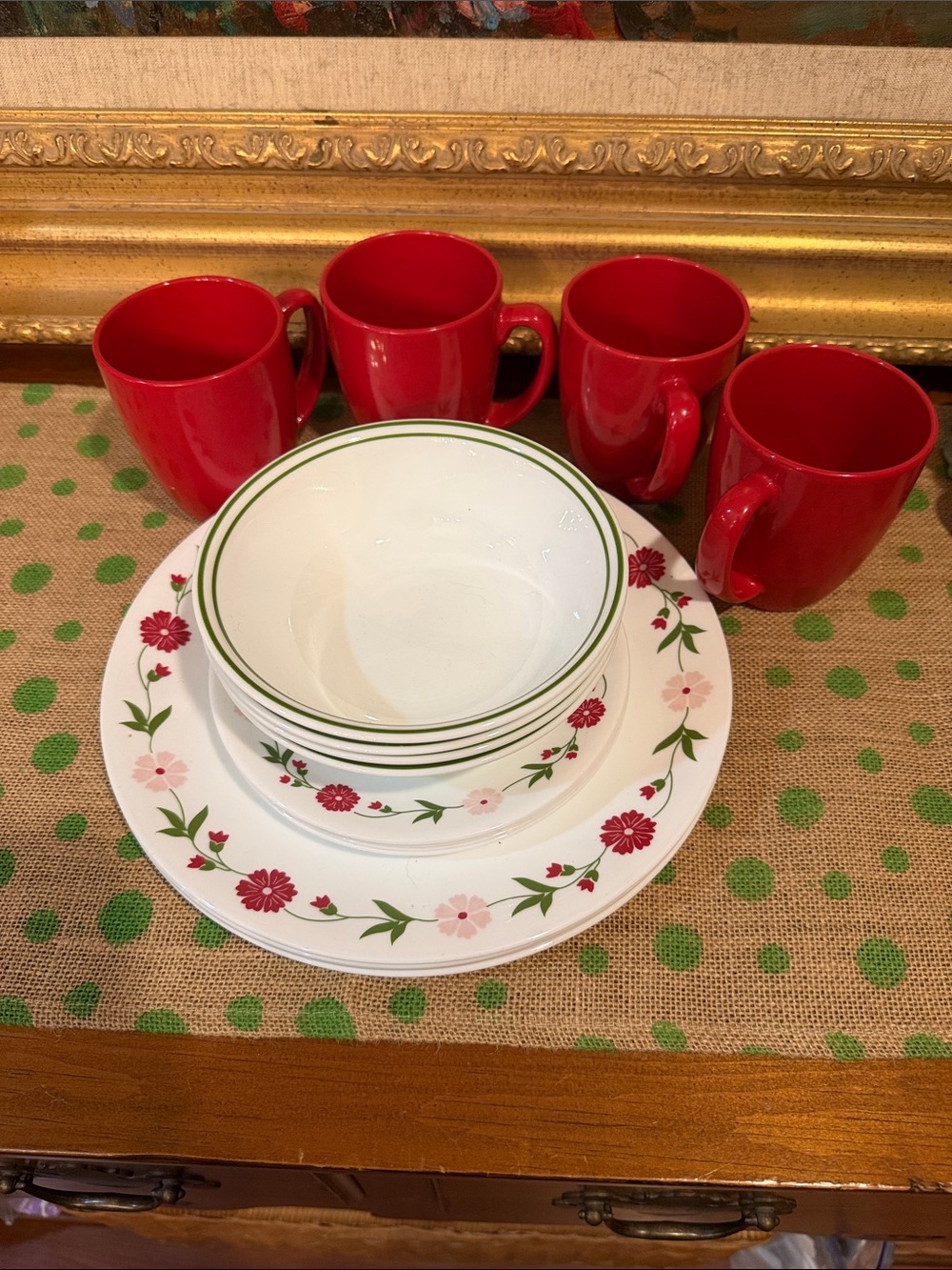 Corelle vintage Spring Pink Dinnerware set